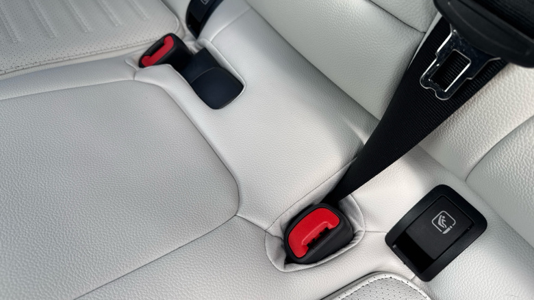 Mercedes-Benz C-Class C300 AMG Line Premium Plus 4dr 9G-Tronic Petrol Saloon